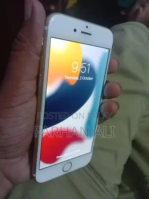 Photo - Apple iPhone 6s 64GB Smartphone with Functional Features