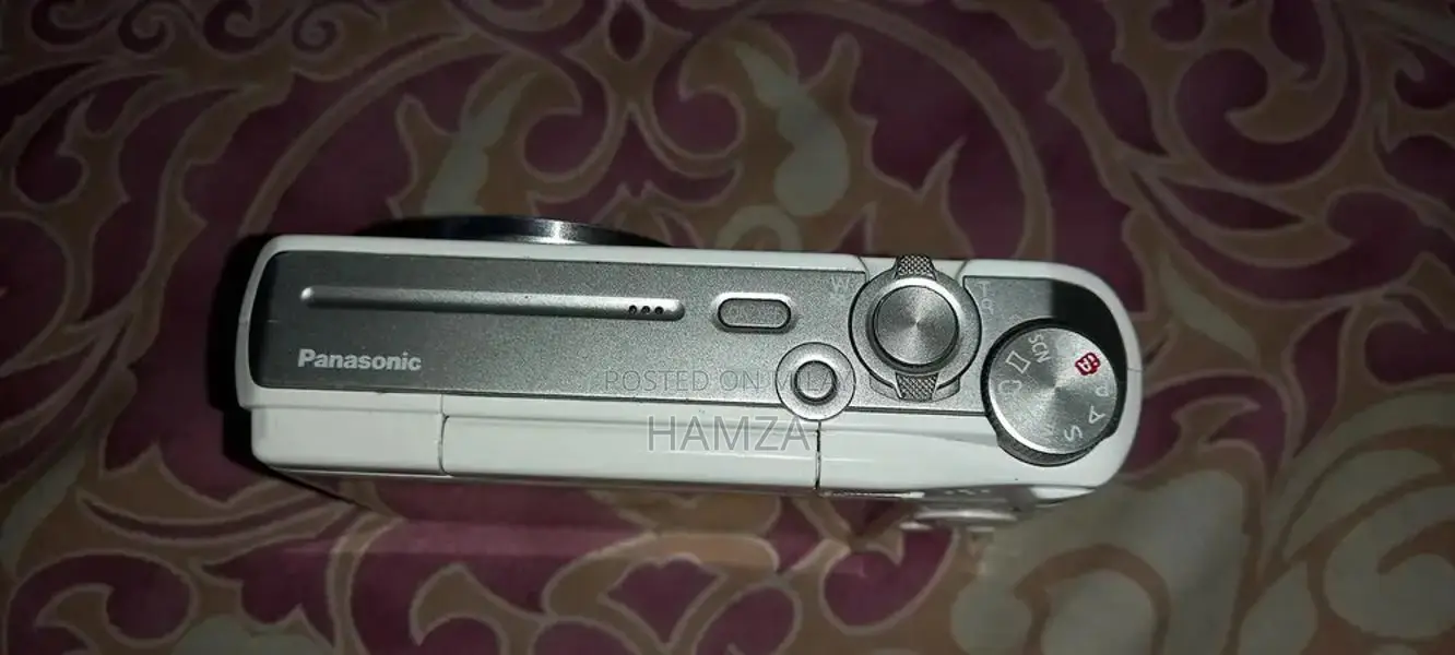 HD Video Camera for YouTube and TikTok Vlogging