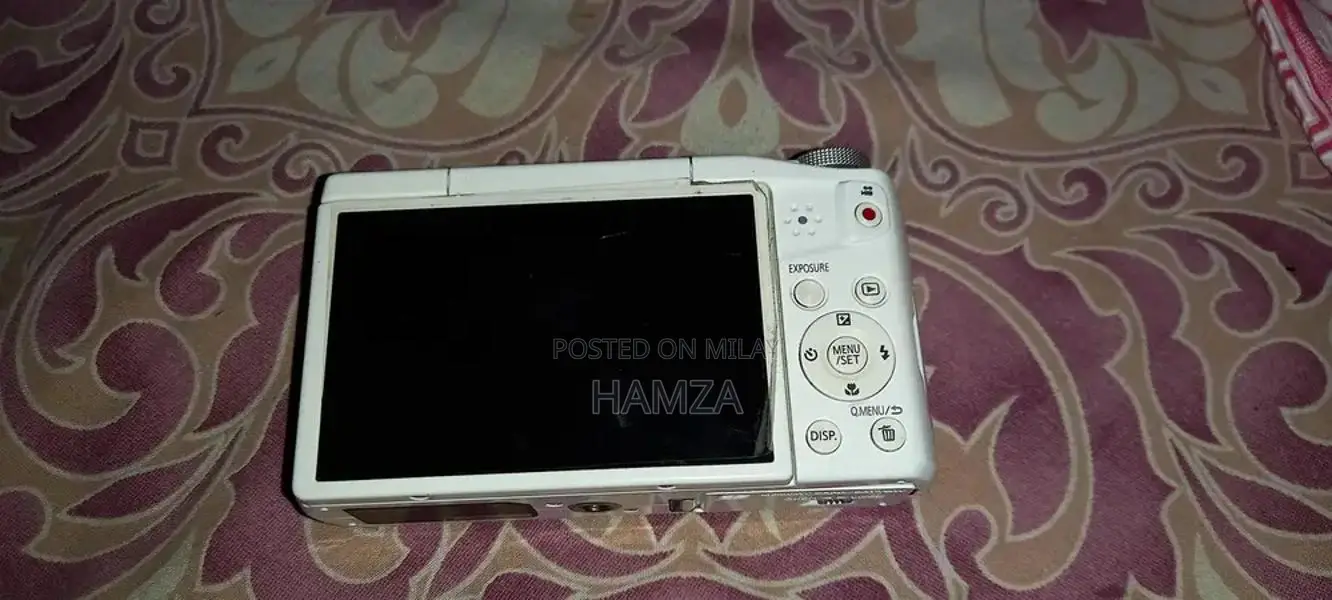 HD Video Camera for YouTube and TikTok Vlogging