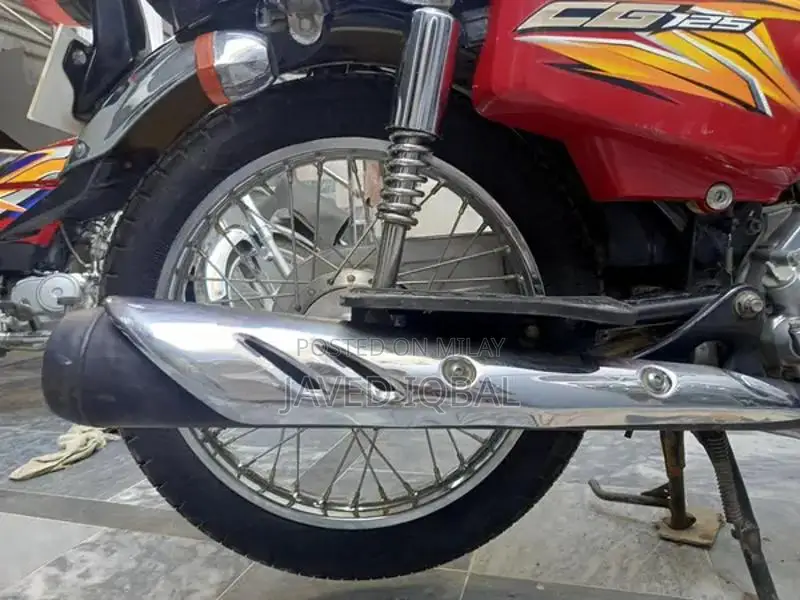 CG125 Motorcycle with New Tires and Tubes