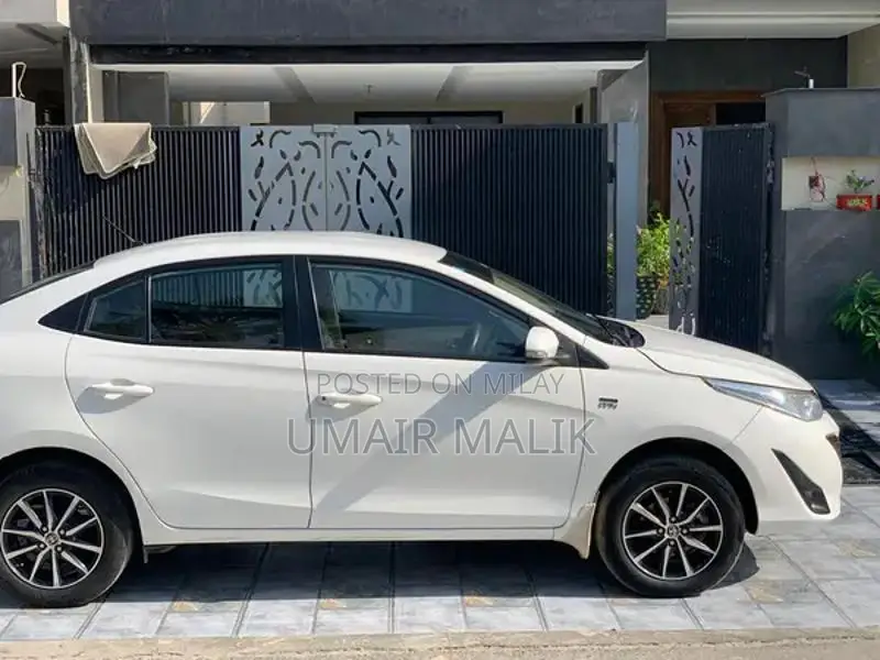 Toyota Yaris 2021 Ativ Compact Sedan