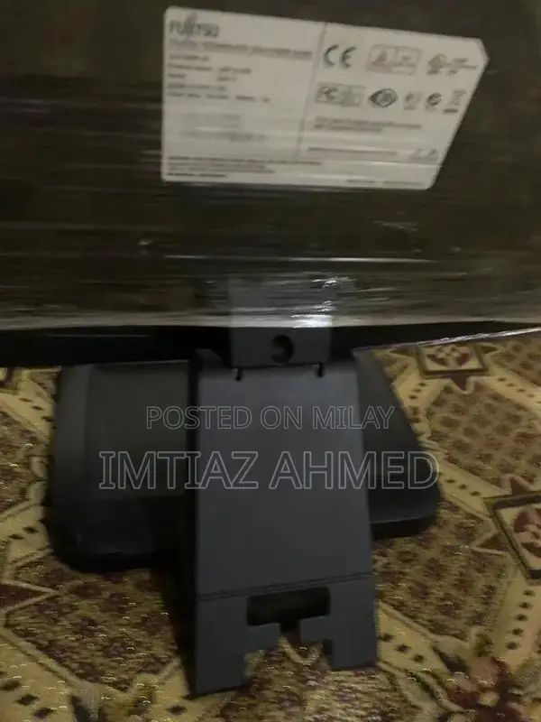 Fujitsu 20-Inch LCD Computer Monitor