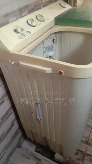 Two-in-One Washing Machine and Dryer - Working Condition