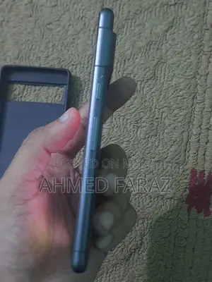 Photo - New Google Pixel 7 128 GB Black