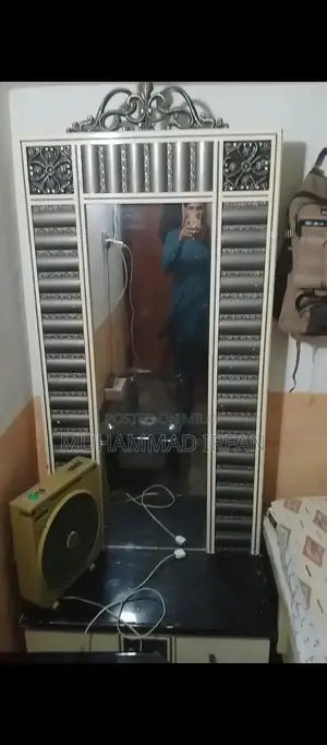 Photo - 10 by 10 condition