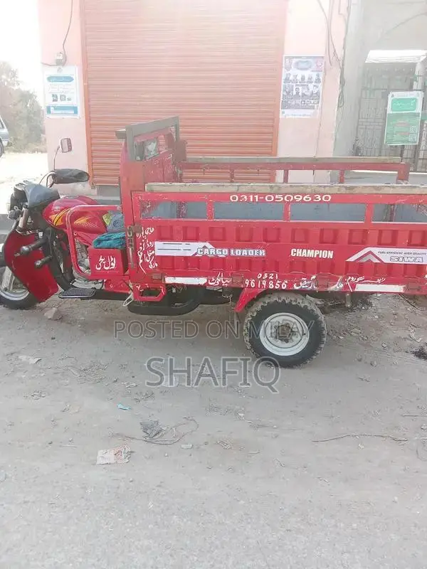 Siwa Loader Rickshaw with Double Toolbox and Tarpaulin