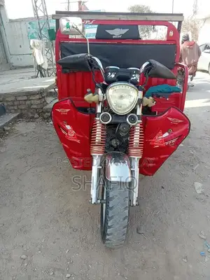 Siwa Loader Rickshaw with Double Toolbox and Tarpaulin