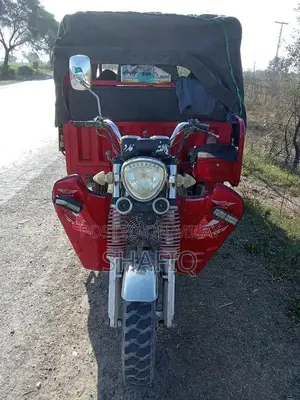 Siwa Loader Rickshaw with Double Toolbox and Tarpaulin