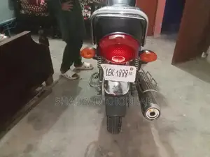 High Performance Multi-Cylinder Vehicle Engine Components