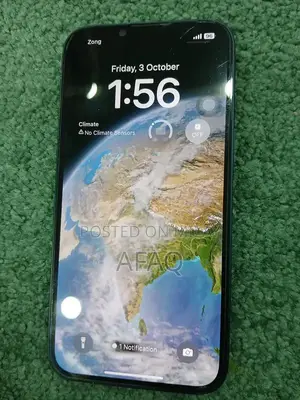 Apple iPhone 13 128GB Smartphone Lightly Used