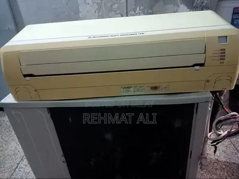 Split Air Conditioner with Advanced Cooling Features