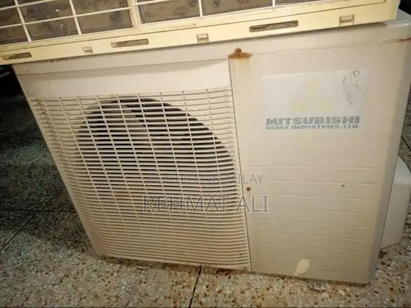 Split Air Conditioner with Advanced Cooling Features