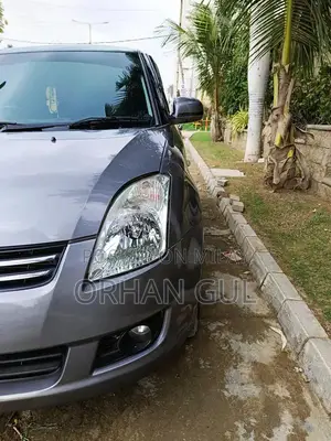 Swift 2018 Automatic Hatchback Low Mileage