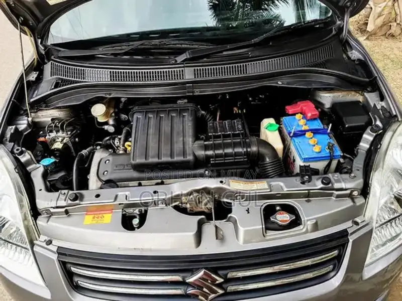 Swift 2018 Automatic Hatchback Low Mileage