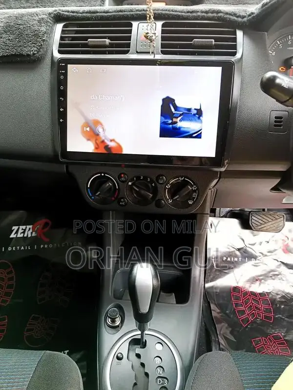 Swift 2018 Automatic Hatchback Low Mileage