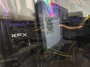 High-Performance Gaming Desktop with Core i5 and RX 580