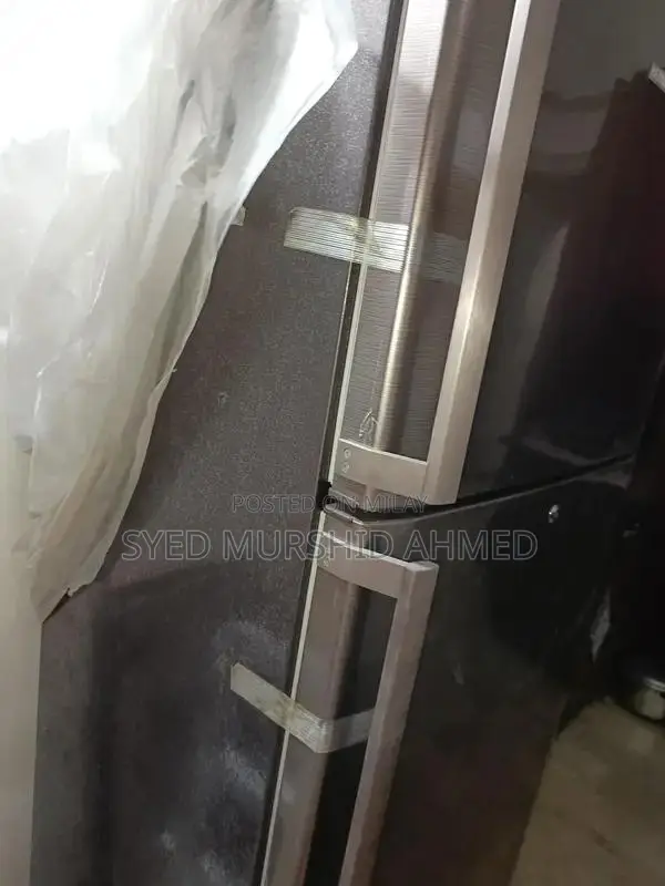 Kenwood Modern Refrigerator - Fresh and Cool Home Appliance