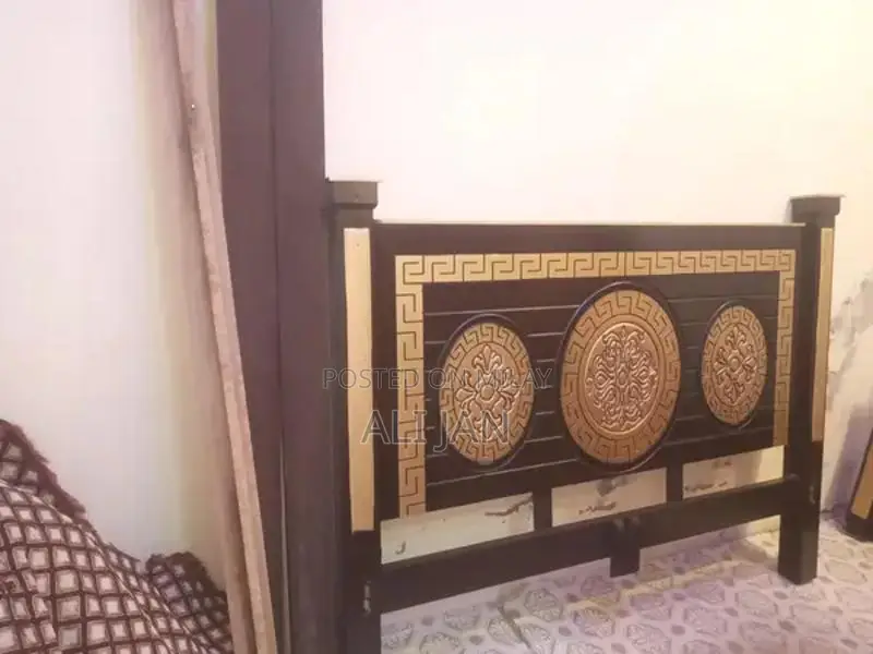 Bed Shokas Dressing Furniture Item