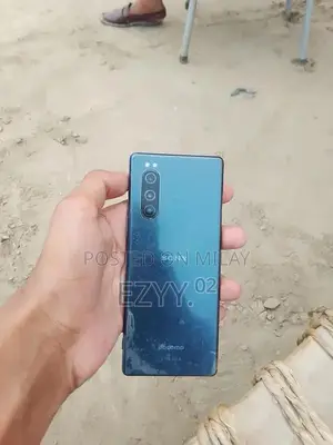 Sony Xperia 5 Smartphone - Premium Compact Mobile Device