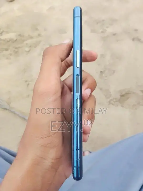 Sony Xperia 5 Smartphone - Premium Compact Mobile Device