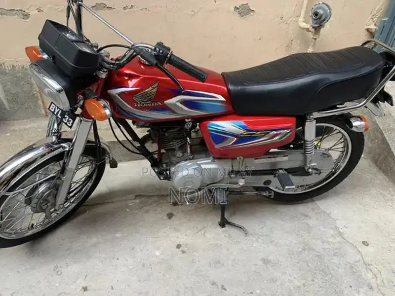 Honda 125cc Motorcycle - 2022 Model Red Bike