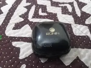 Ronin 690 Wireless Earbuds with Long Battery Life