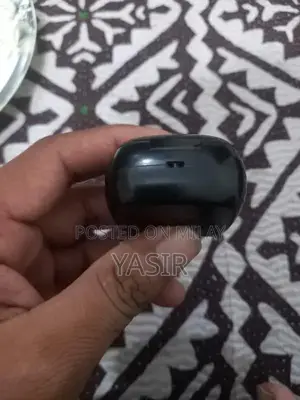 Ronin 690 Wireless Earbuds with Long Battery Life