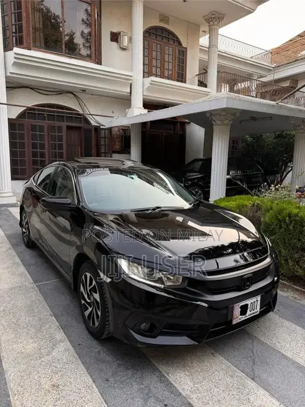 Honda Civic 2018 Sedan First Owner Low Mileage Red Exterior