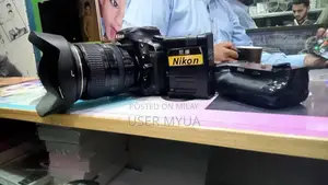 Photo - Nikon D750 Full-Frame DSLR Camera with 24-120mm Zoom Lens