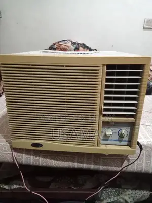 Photo - 0.75 ton ac for sale cooling bht achi h koi fault ni h