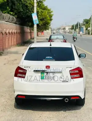 2017 Honda City IVTEC Sedan - Well-Maintained Compact Car