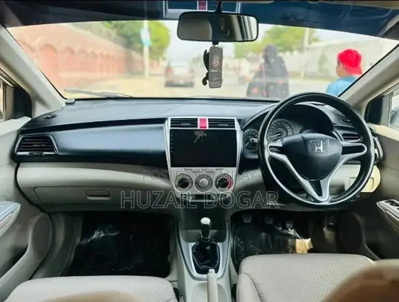 2017 Honda City IVTEC Sedan - Well-Maintained Compact Car