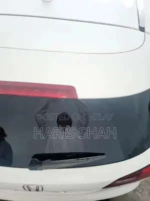 Honda Veezal Hybrid Sedan White Automatic Transmission