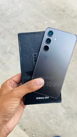 Photo - New Samsung Galaxy S24 128 GB Black