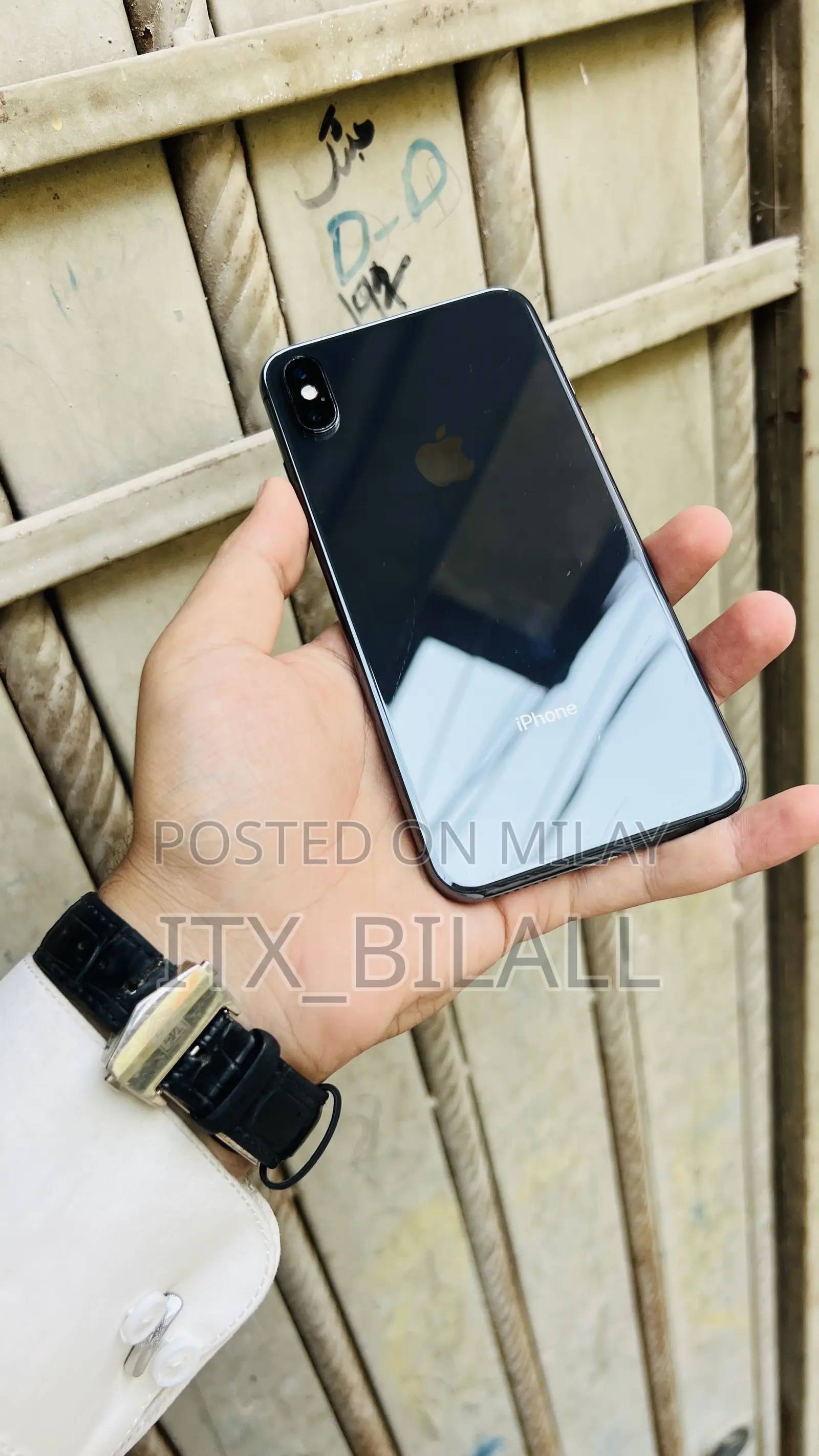 Apple iPhone XS Max 64 GB Black