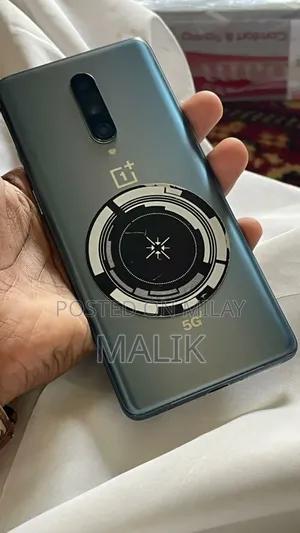 Photo - OnePlus 8 128 GB Blue