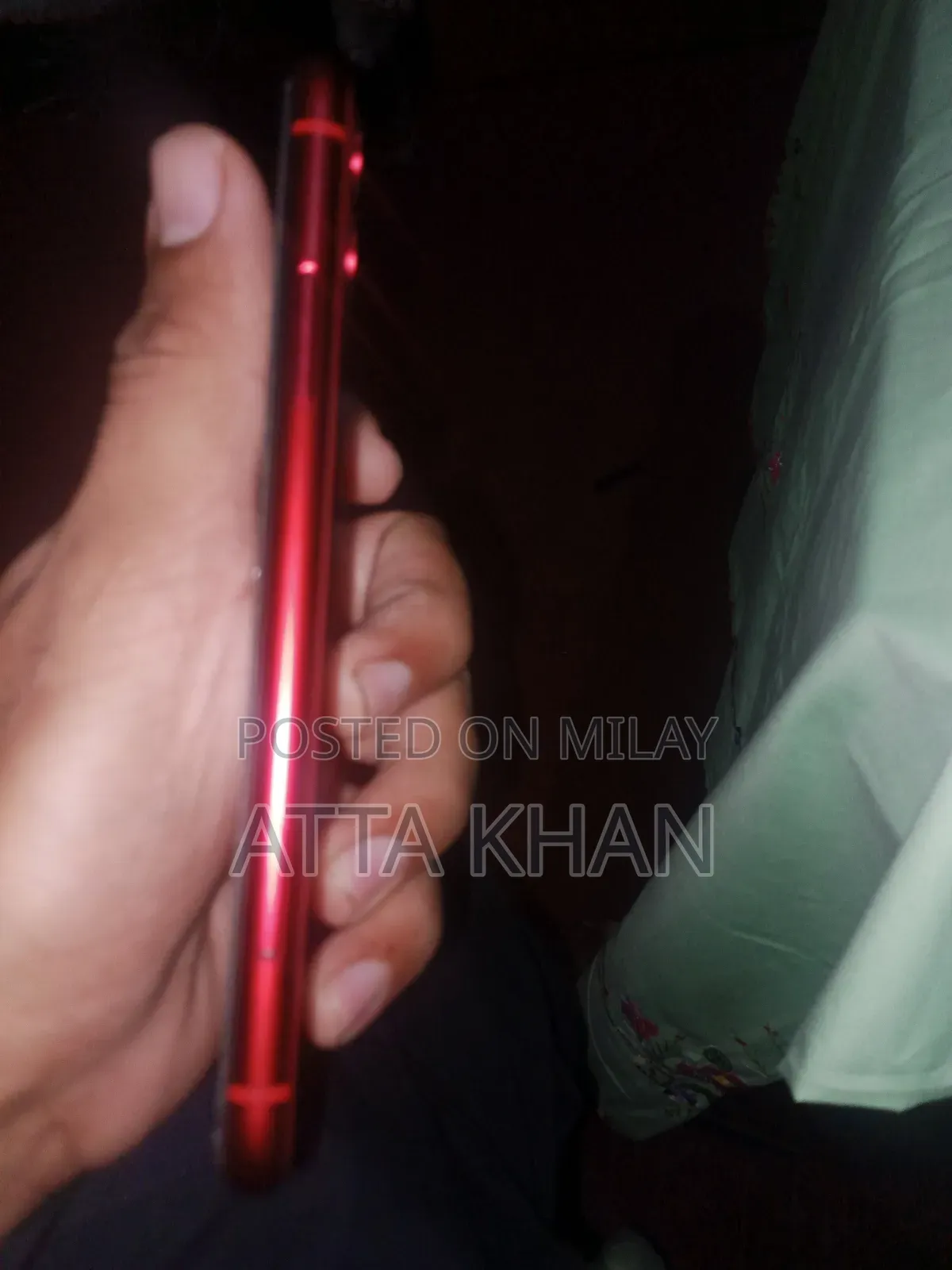 New Apple iPhone 11 64 GB Red