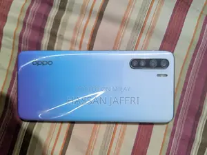 New Oppo F15 128 GB Blue