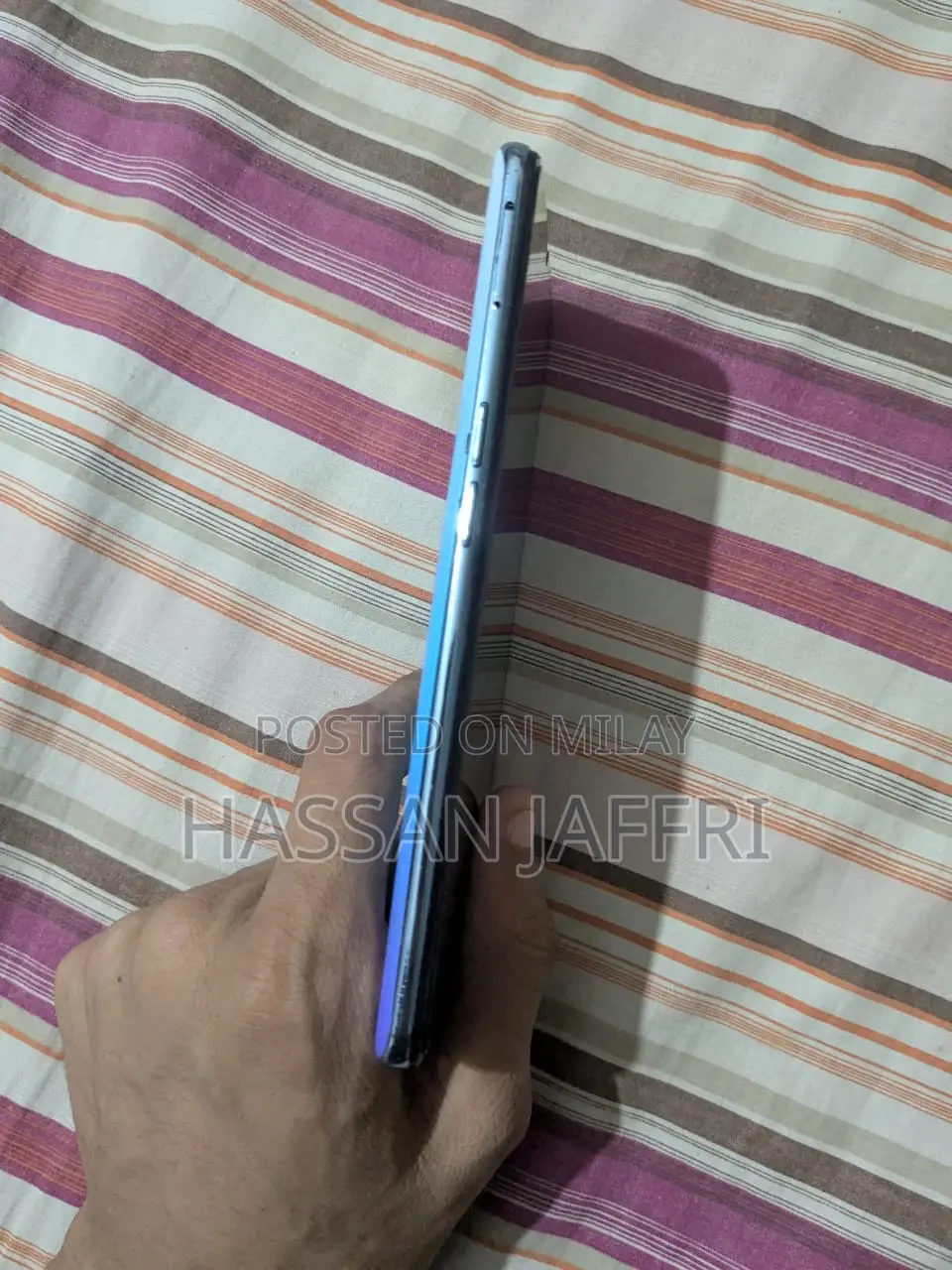 New Oppo F15 128 GB Blue