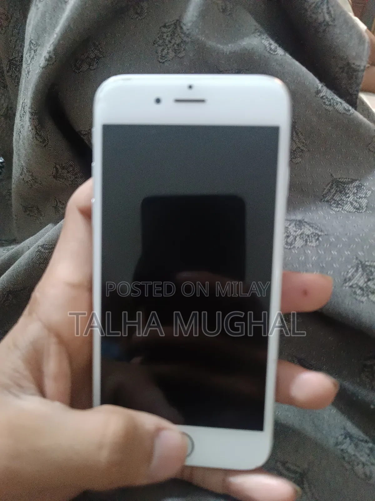 Apple iPhone 6 16 GB Gray