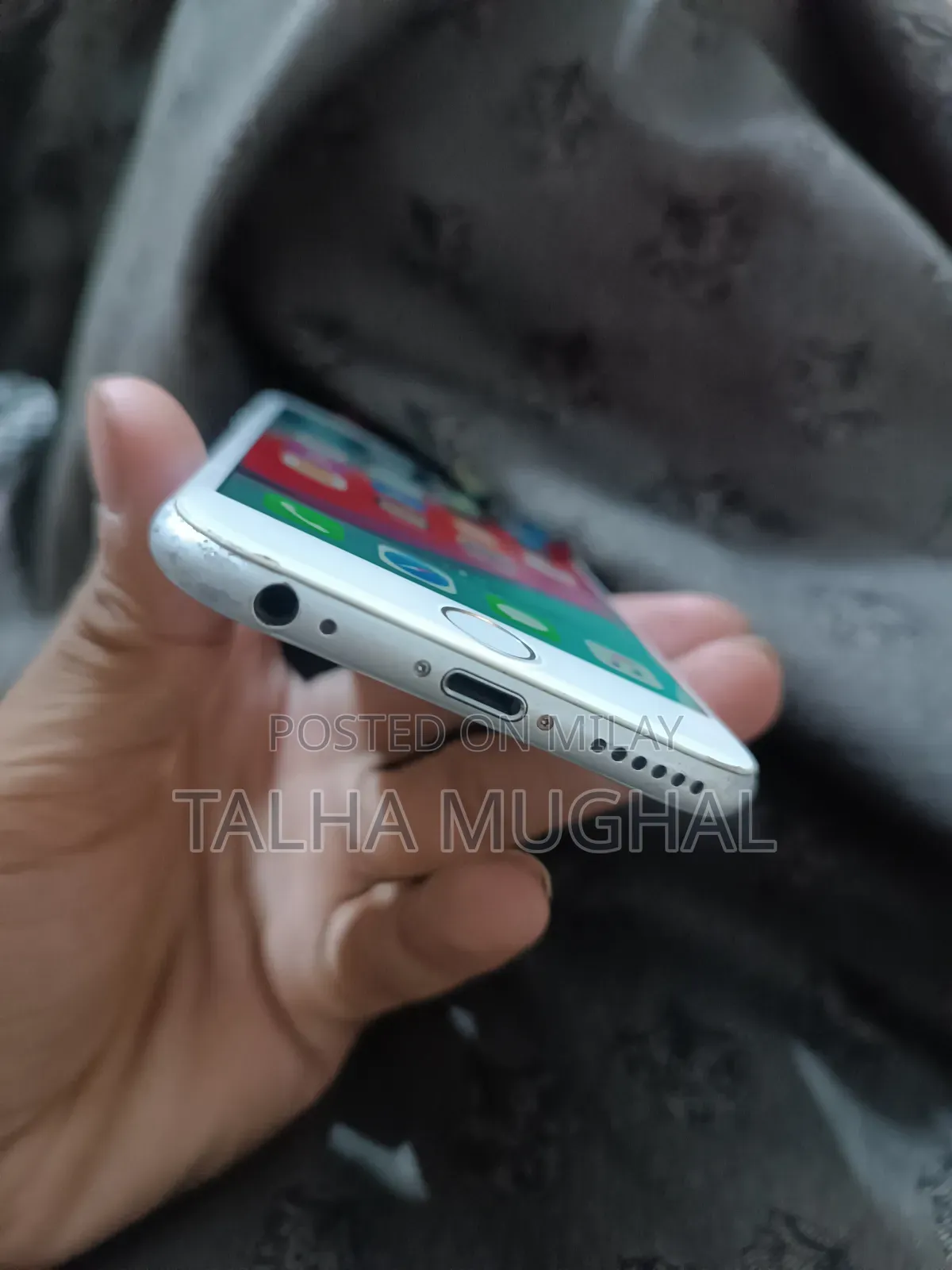 Apple iPhone 6 16 GB Gray