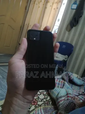 Photo - Google Pixel 4 64 GB Black