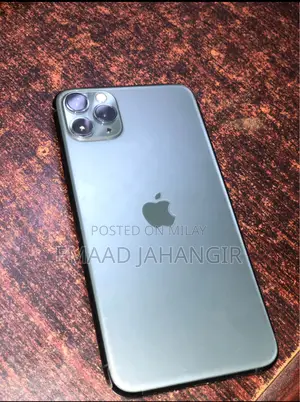 Photo - Apple iPhone 11 Pro Max 256 GB Green