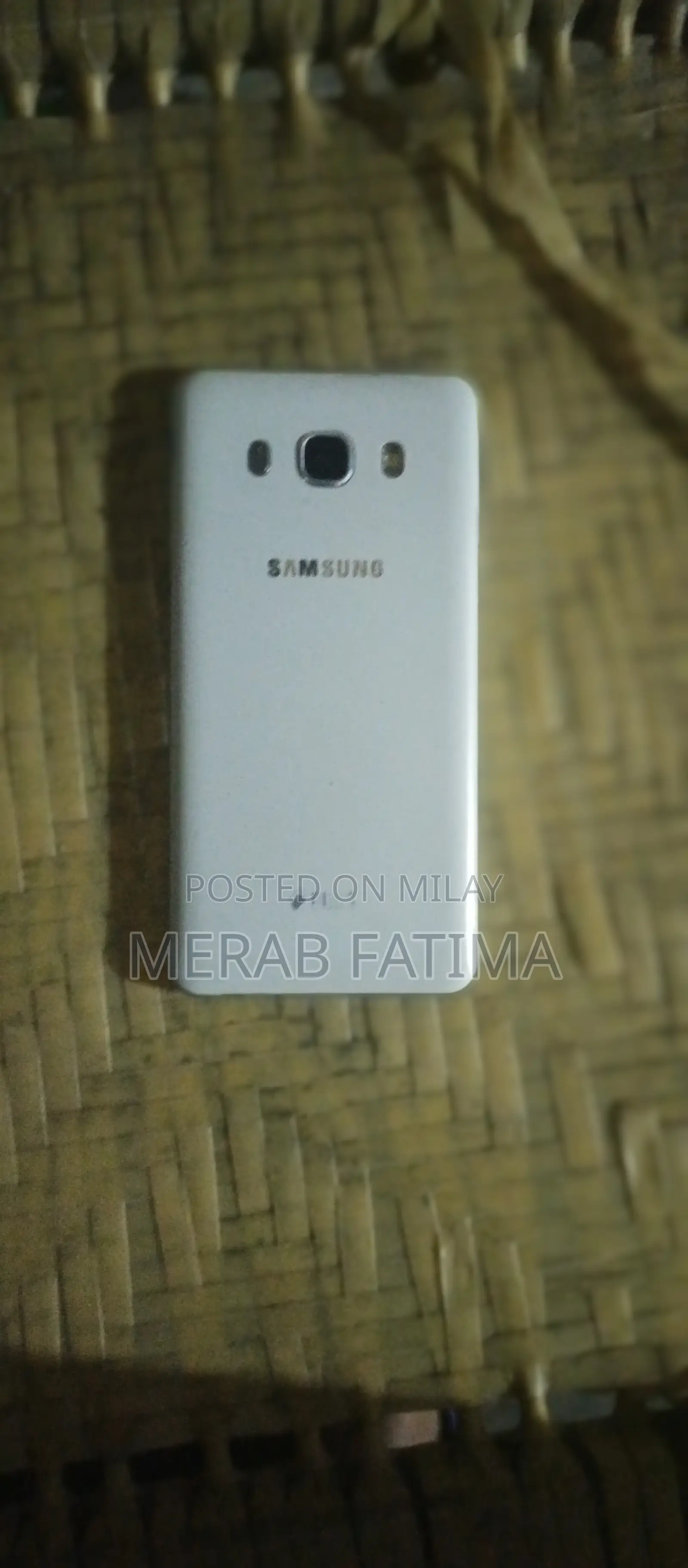 Samsung Galaxy A5 16 GB White