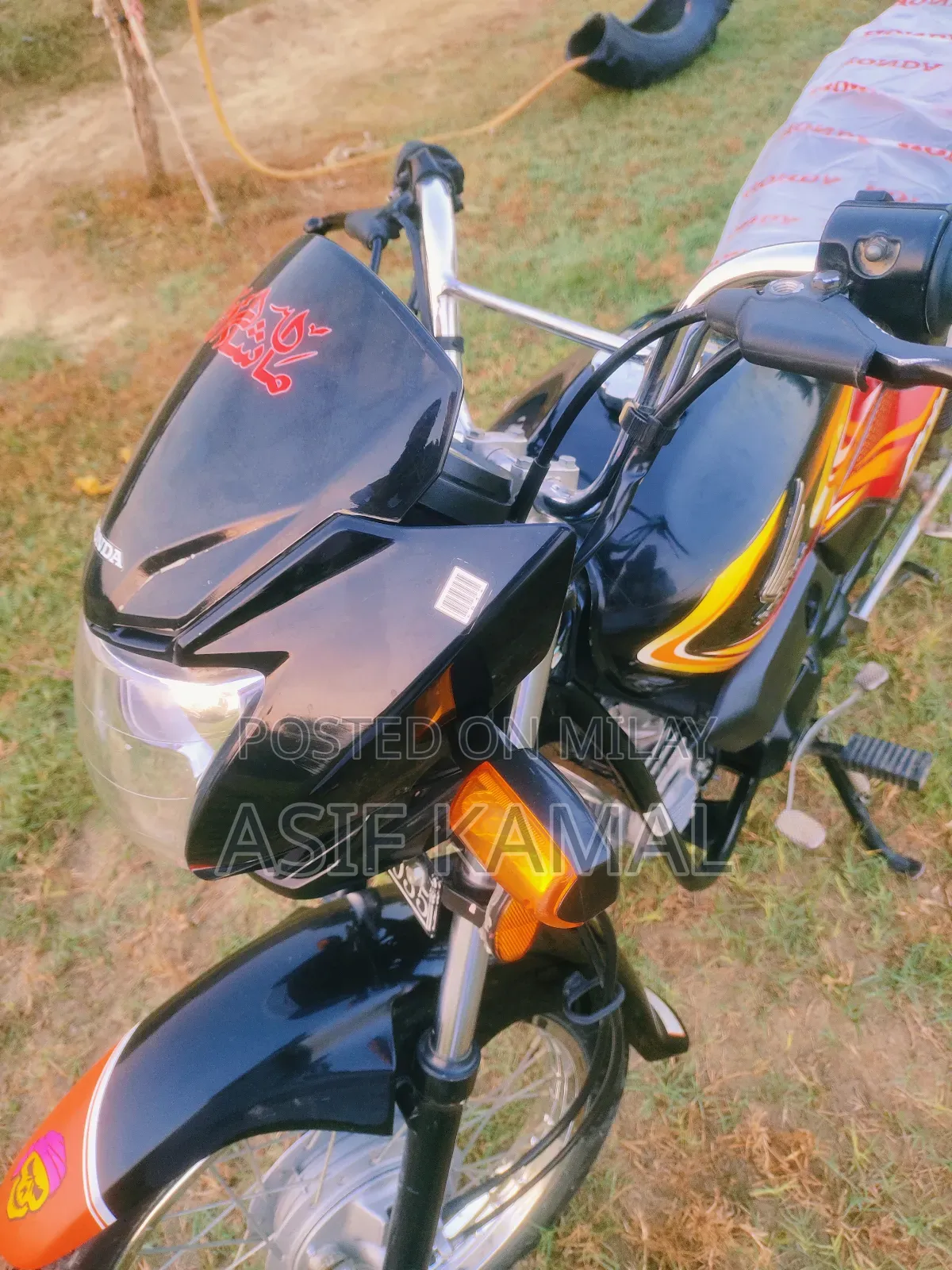 New Honda 2025 Black