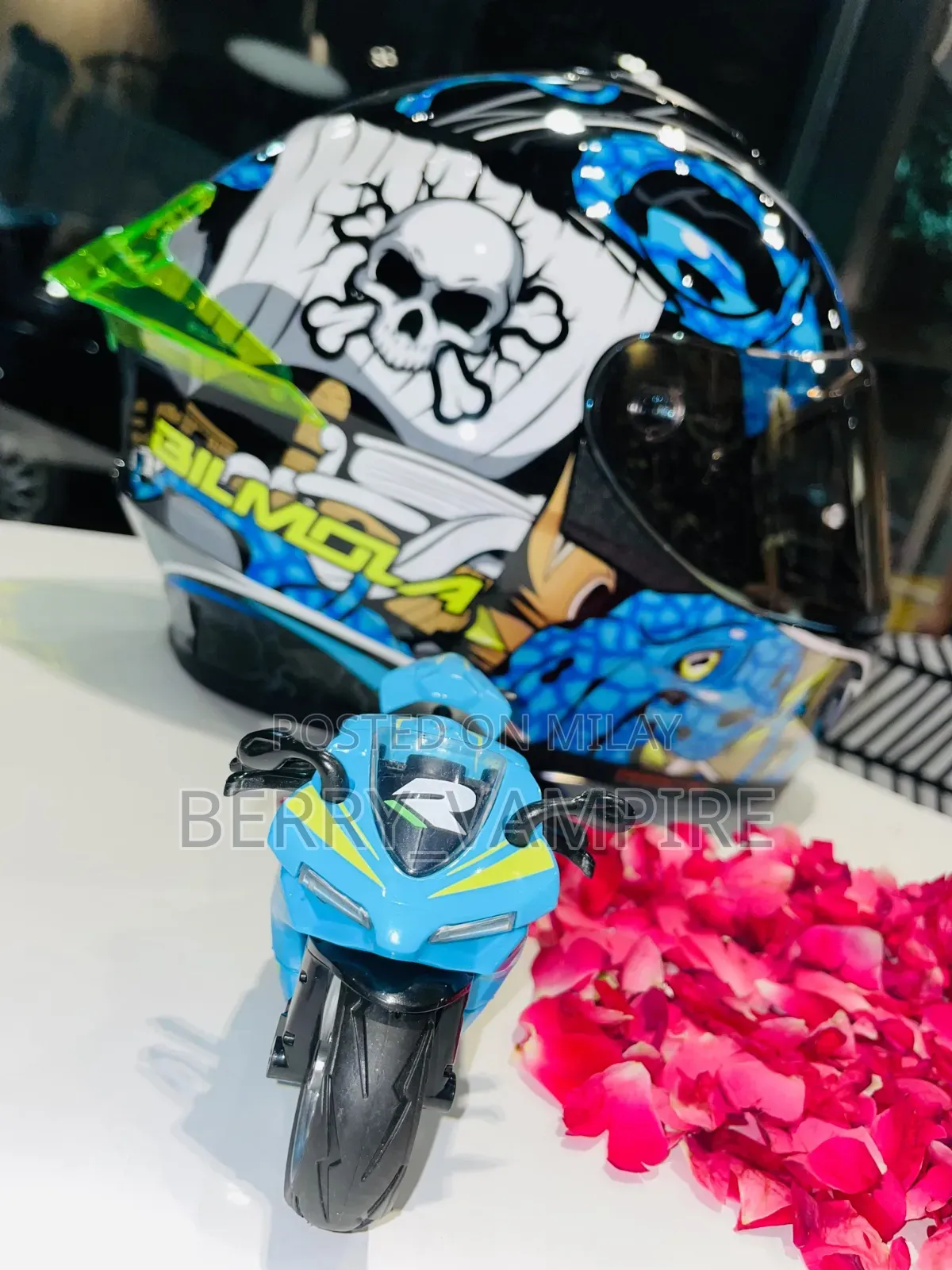 Bilmola Helmet Octo Blue