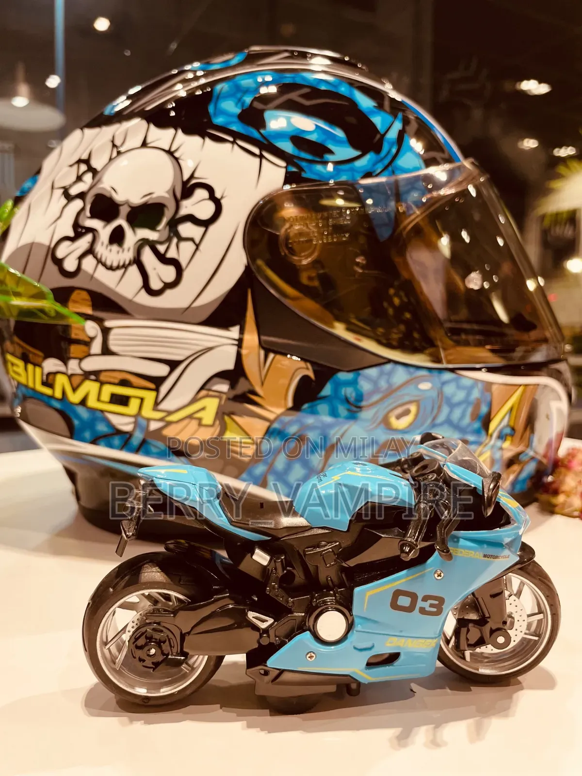 Bilmola Helmet Octo Blue