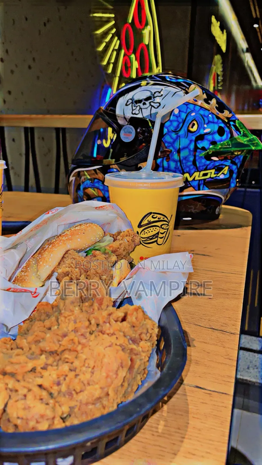 Bilmola Helmet Octo Blue