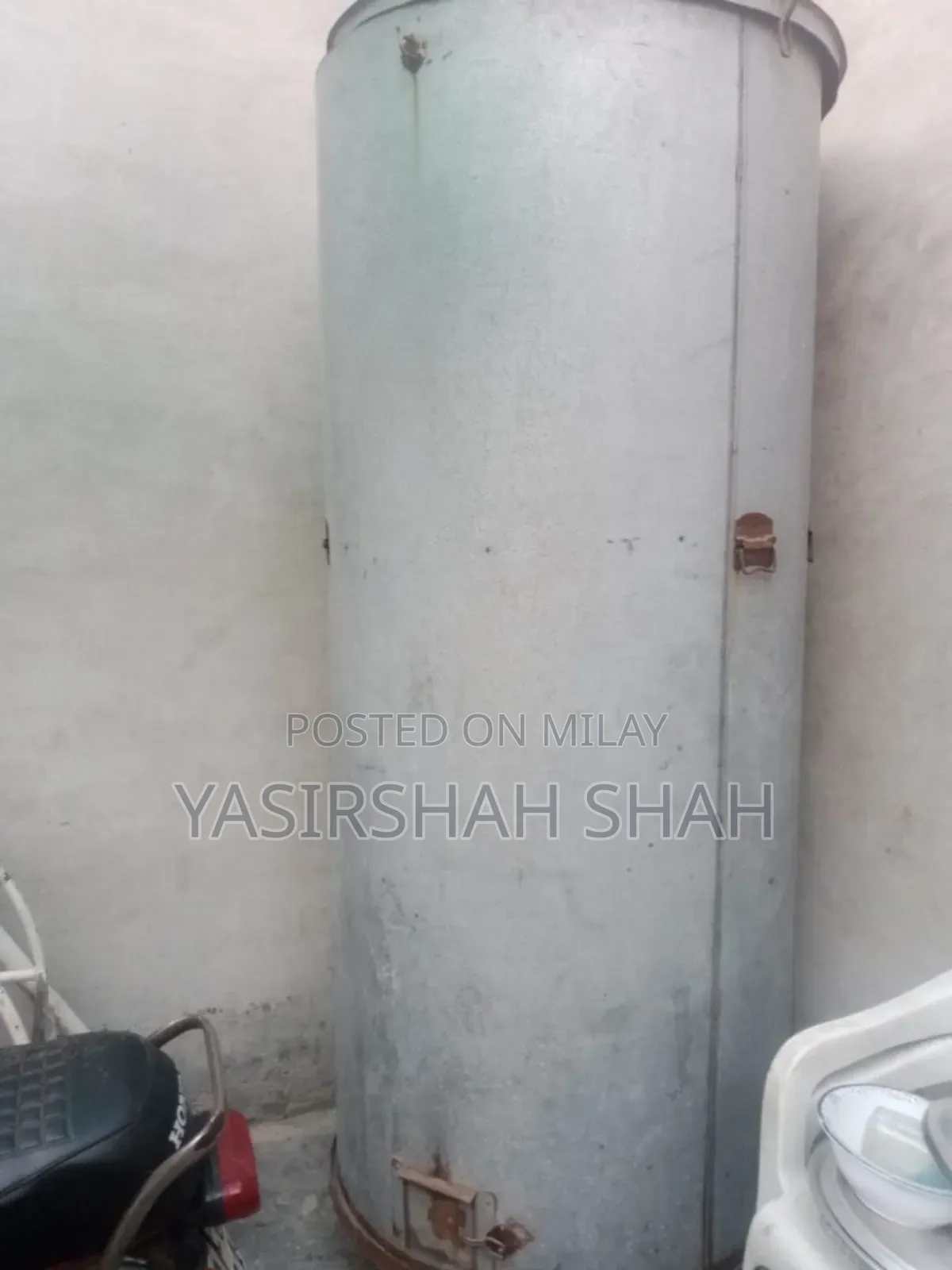 Gundhum Stoke Krne Wala Barolah for Sale Moti Chadar Me.