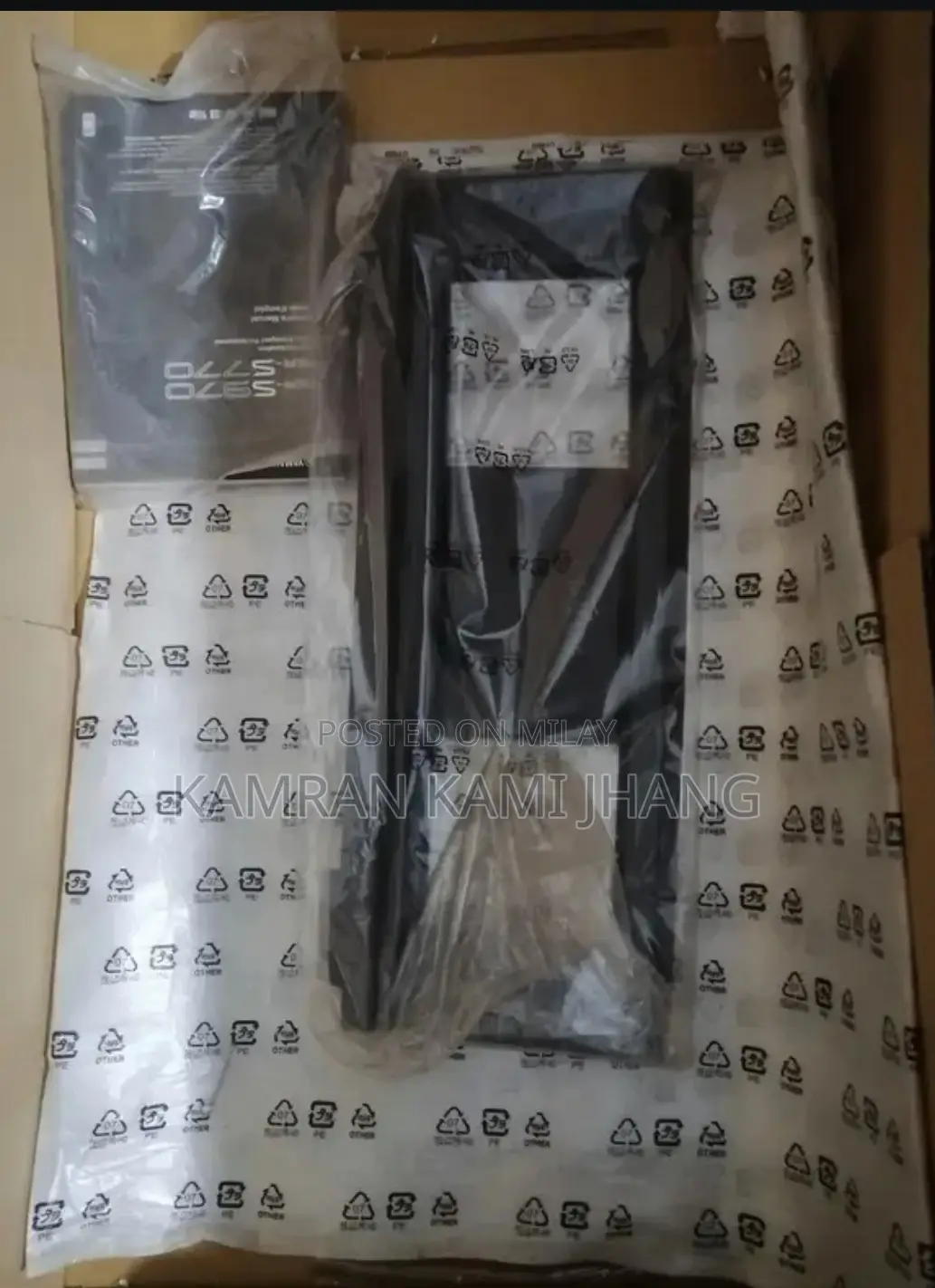 Yamaha PSR S770 Keyboard for Sale in Good Condition